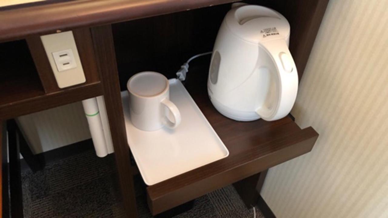Toyoko Inn Tsu Eki Nishi Guchi Экстерьер фото