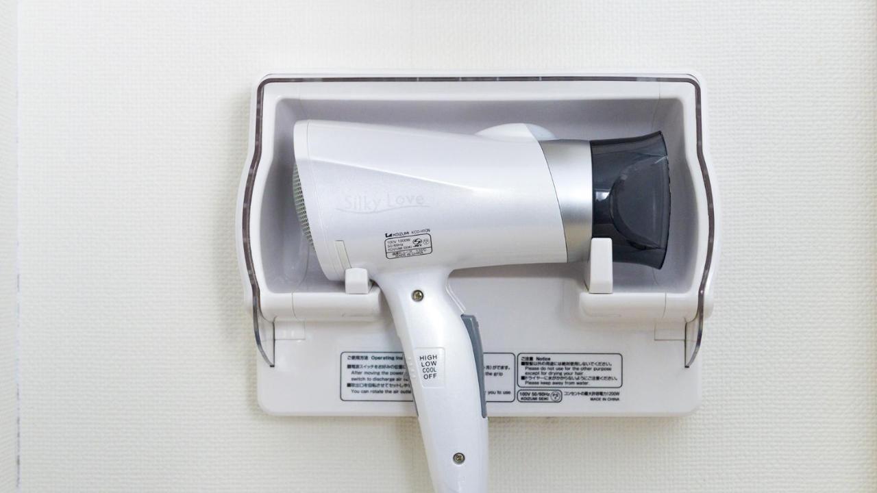 Toyoko Inn Tsu Eki Nishi Guchi Экстерьер фото