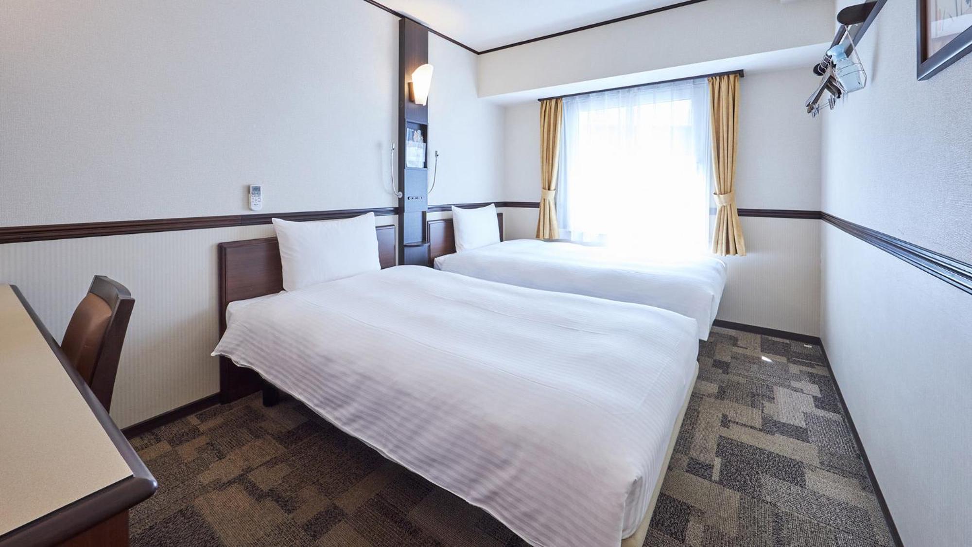Toyoko Inn Tsu Eki Nishi Guchi Экстерьер фото