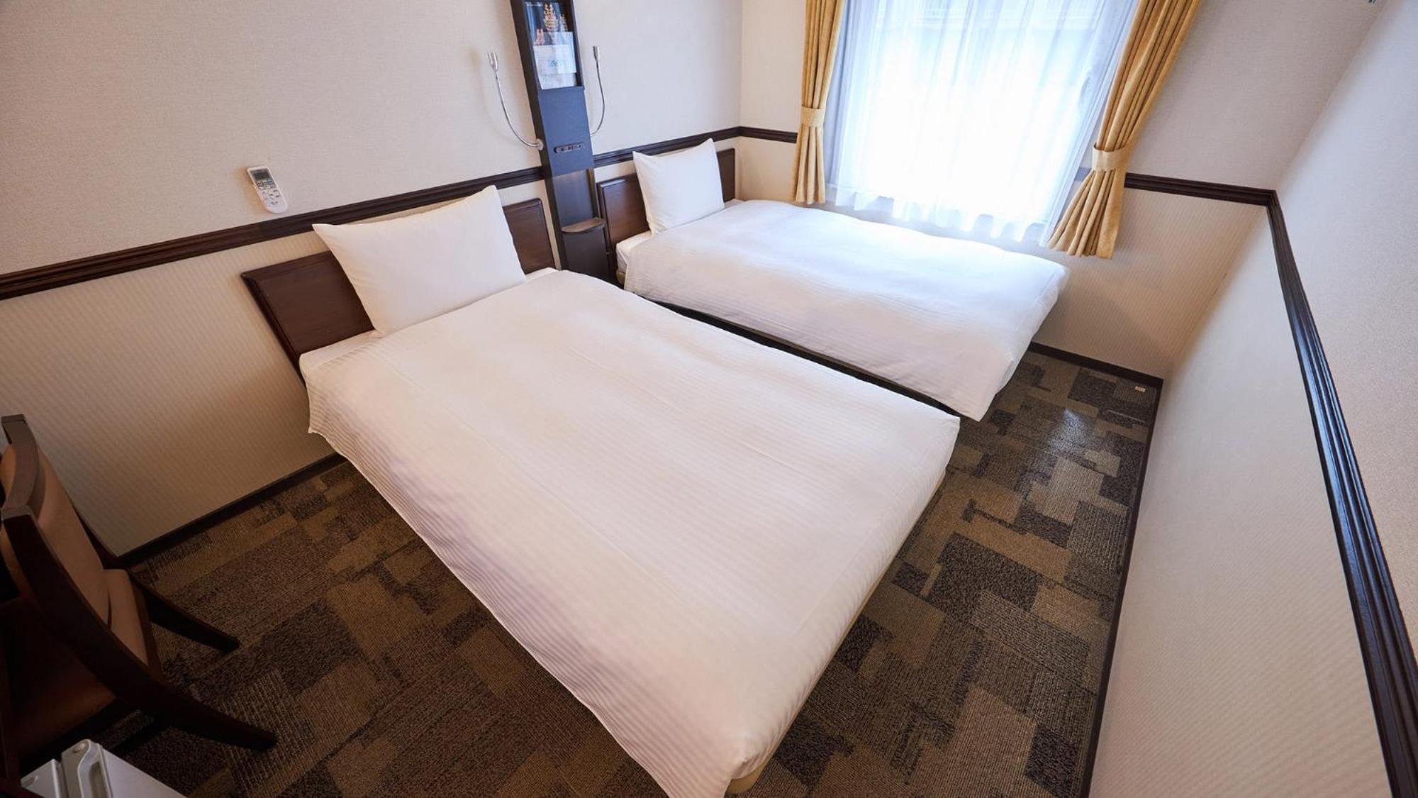 Toyoko Inn Tsu Eki Nishi Guchi Номер фото