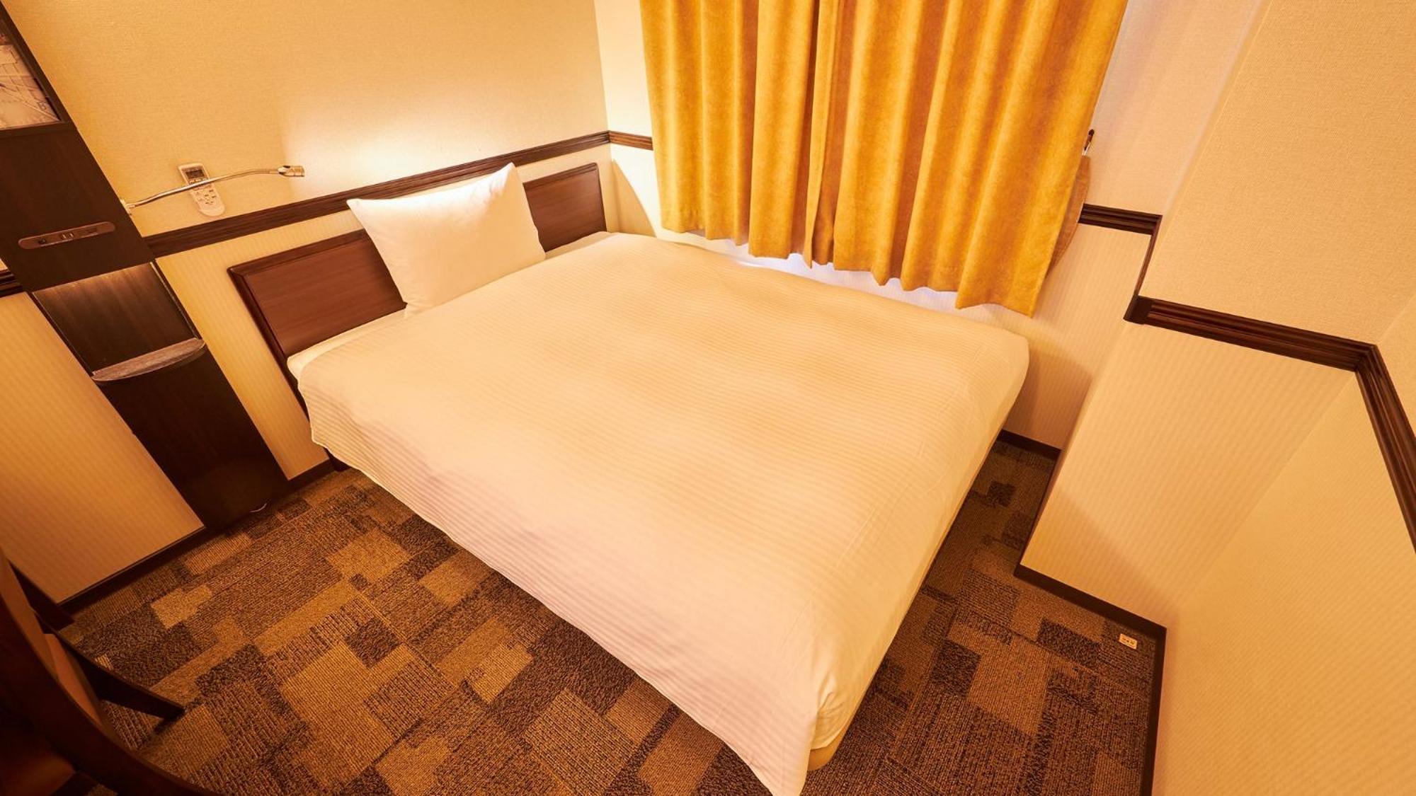 Toyoko Inn Tsu Eki Nishi Guchi Номер фото